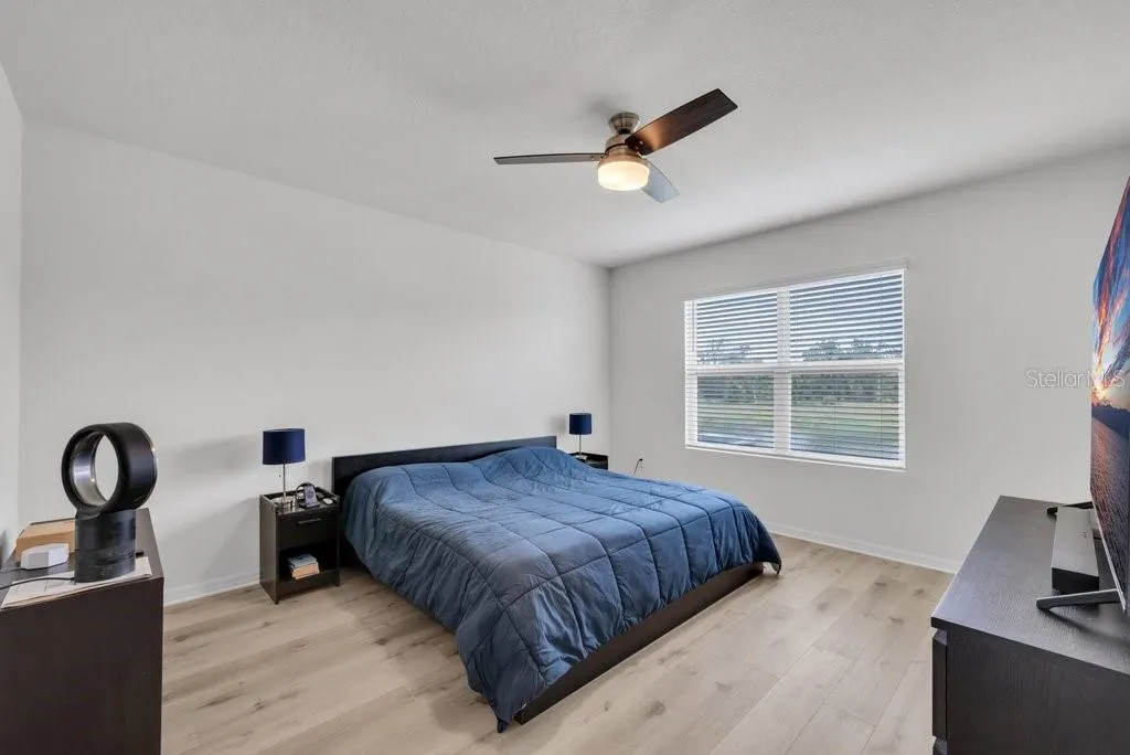 10218 CLOUDBURST CT
