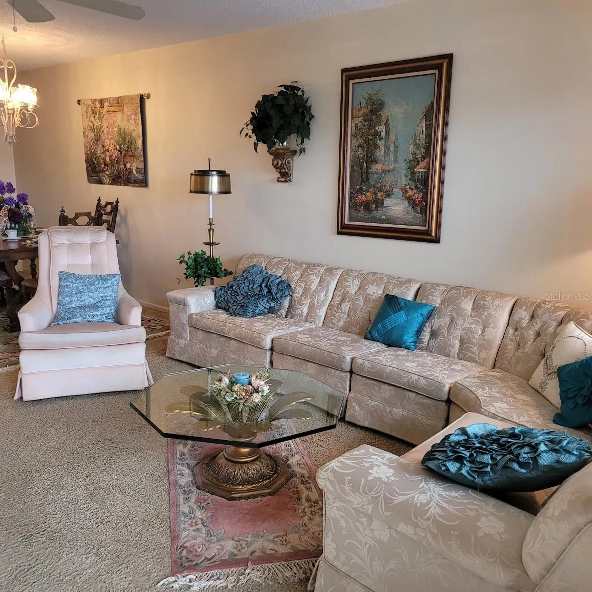 4920 LOCUST ST NE #203, #203