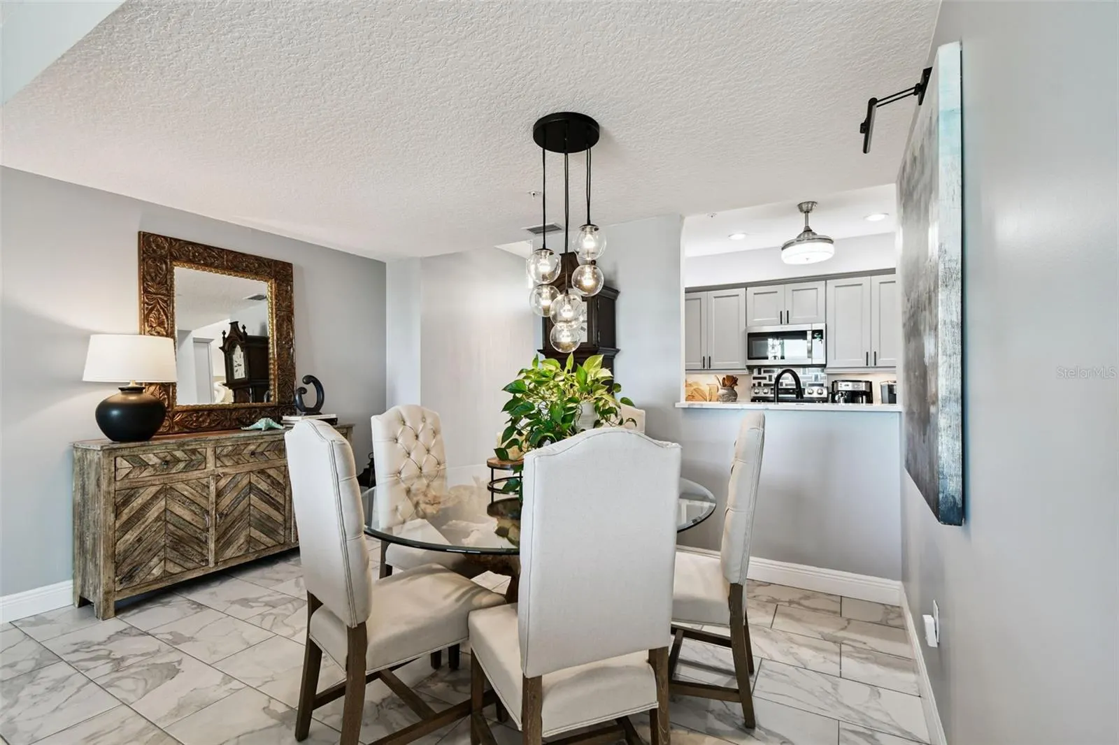 5 ISLAND PARK PL ##305, ##305