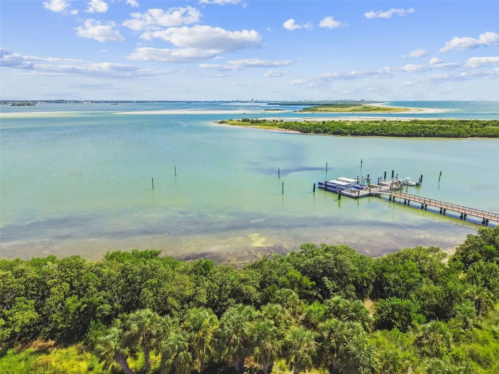 5 ISLAND PARK PL ##305, ##305