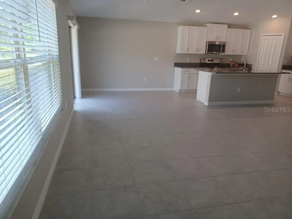 5428 AMARYLLIS GARDEN ST