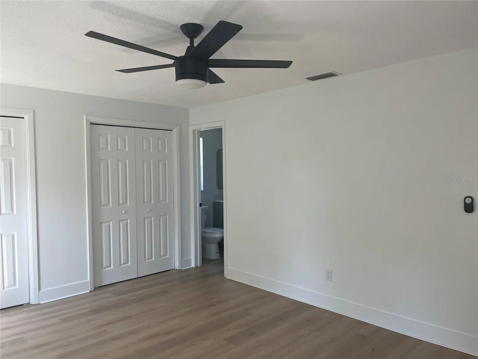2017 REBECCA DR