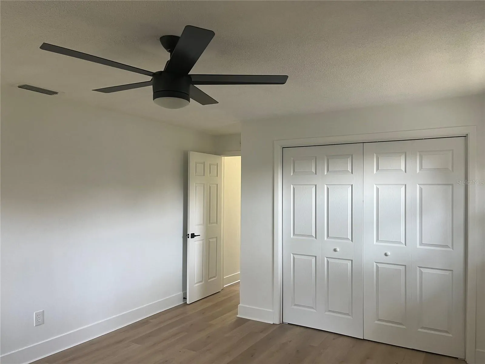 2017 REBECCA DR