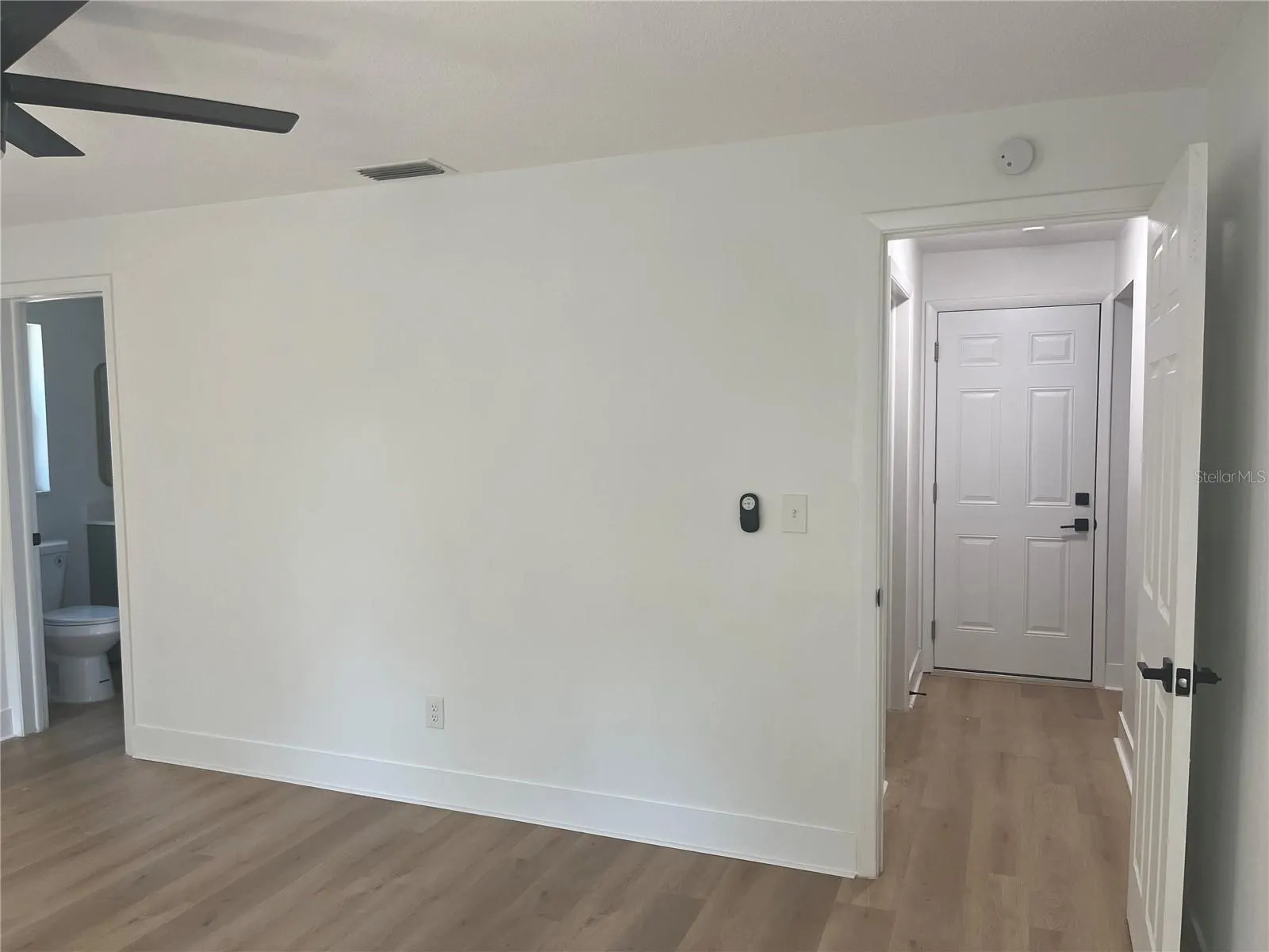 2017 REBECCA DR