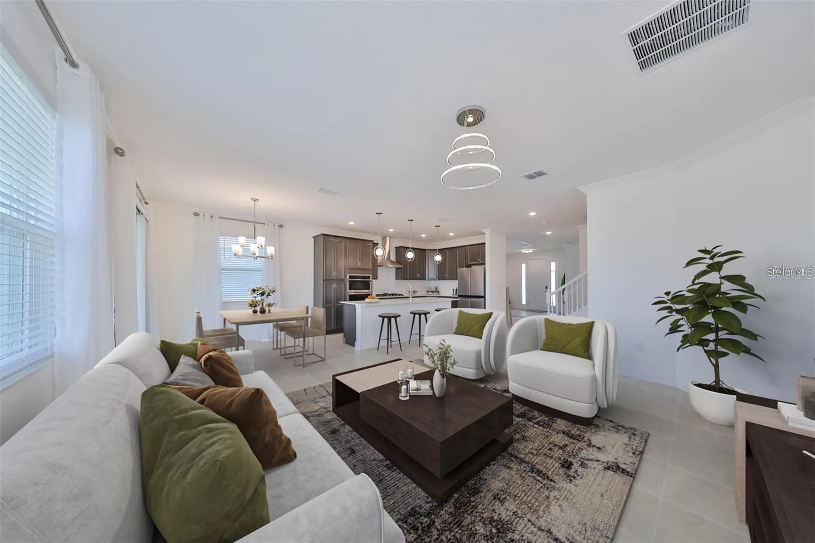 933 SIGNET DR