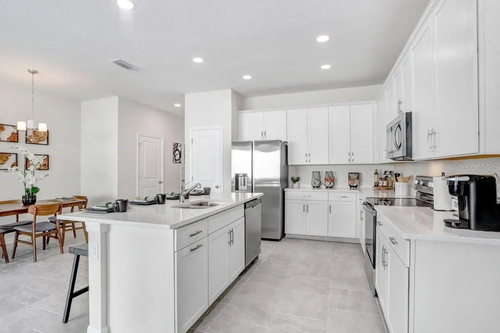 11767 BLACKBROOK CT