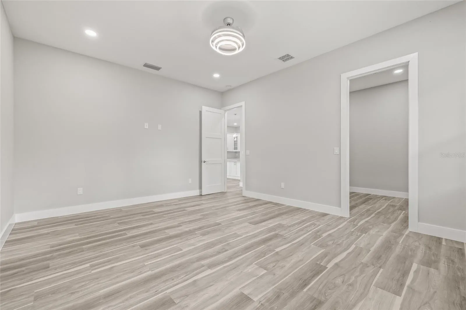 12308 PITTSFIELD AVE