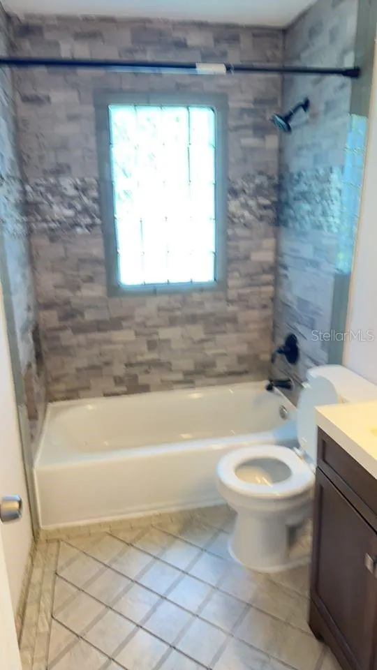 332 BUENA VISTA DR S