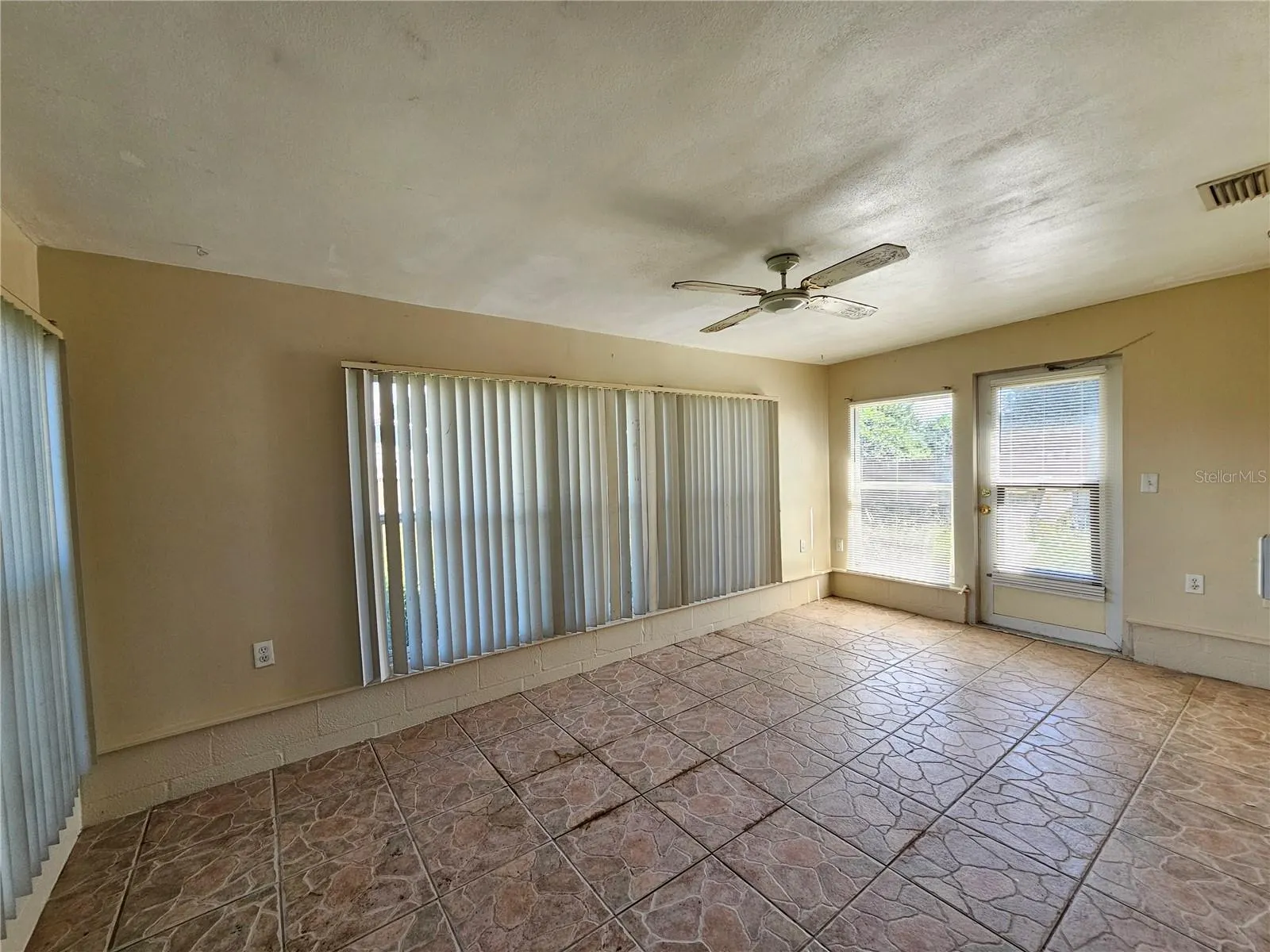 3624 WINDHAM DR