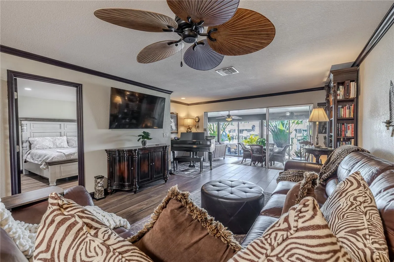 345 BOCA CIEGA POINT BLVD