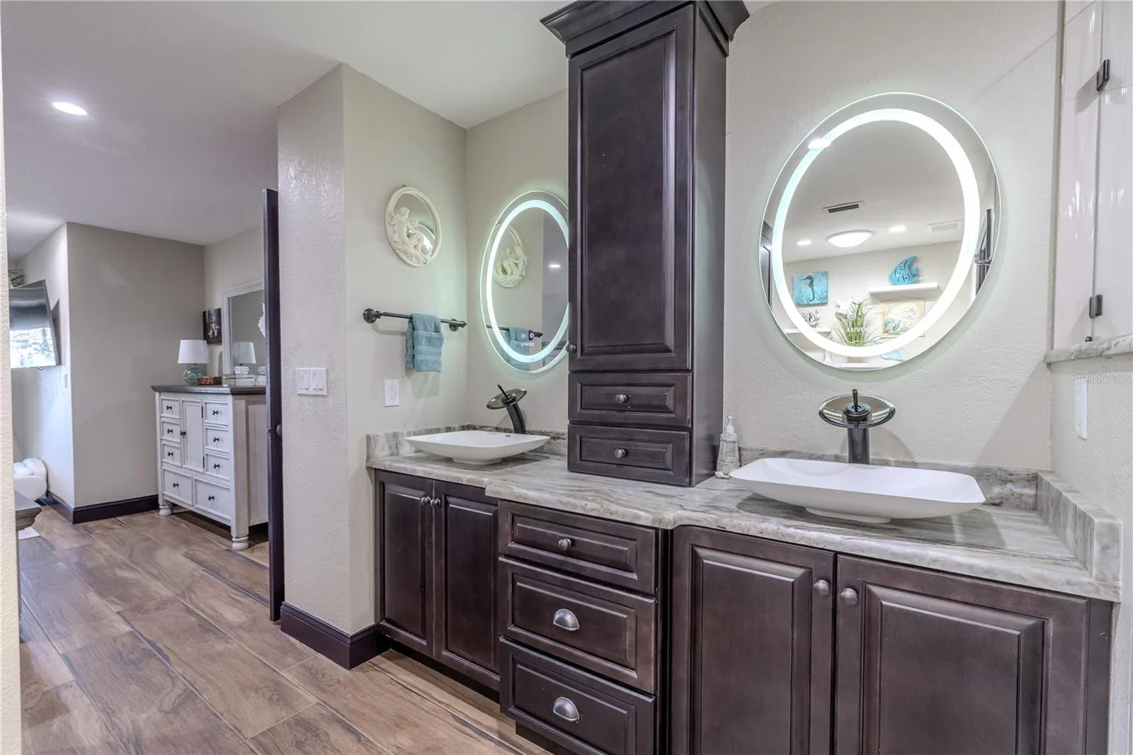 345 BOCA CIEGA POINT BLVD