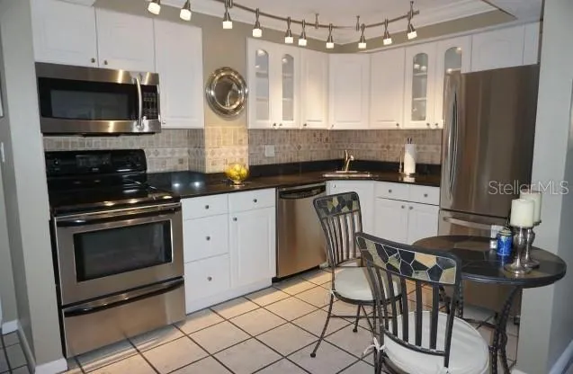 5220 BRITTANY #901, #901