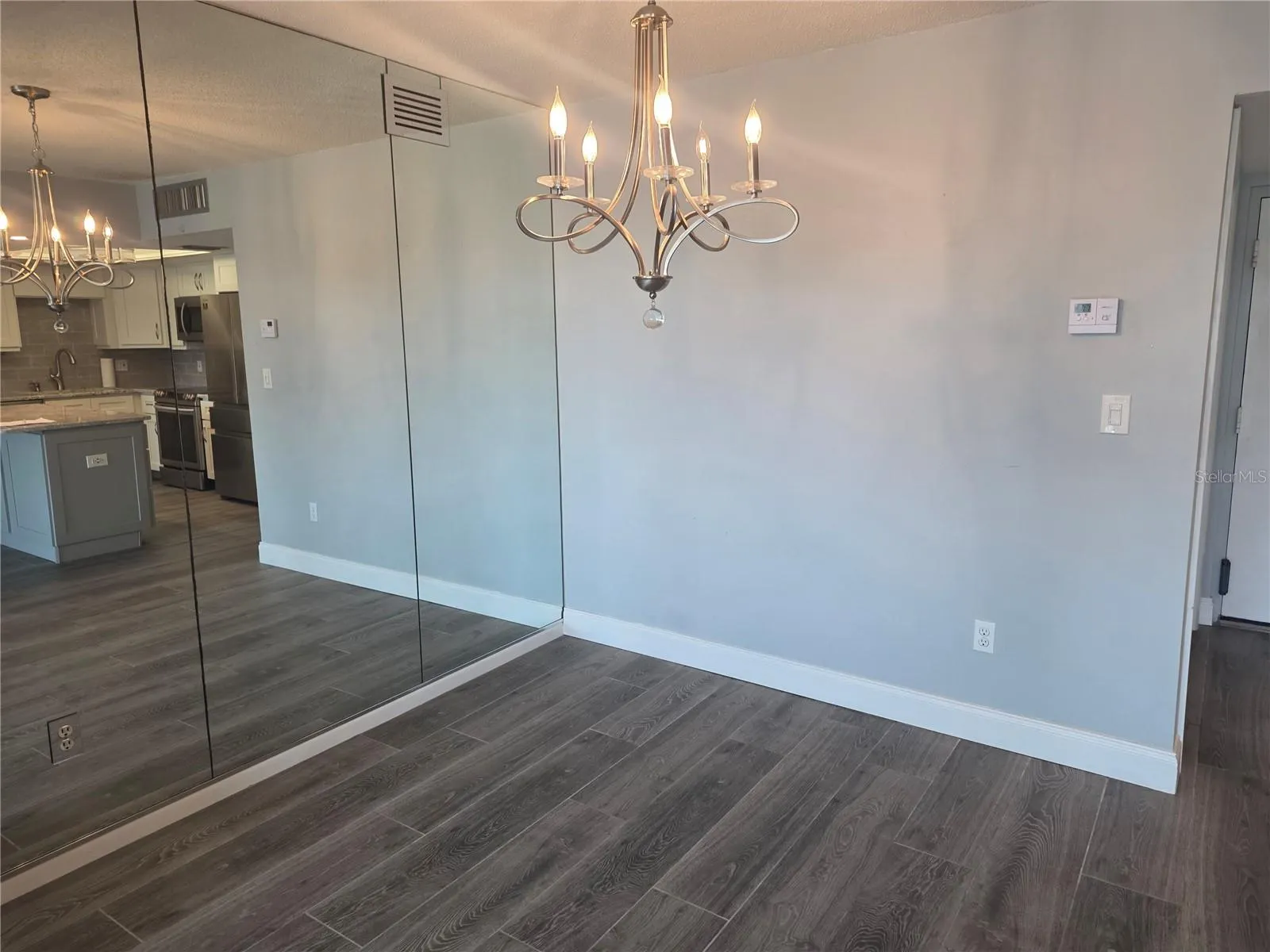 5220 BRITTANY #901, #901