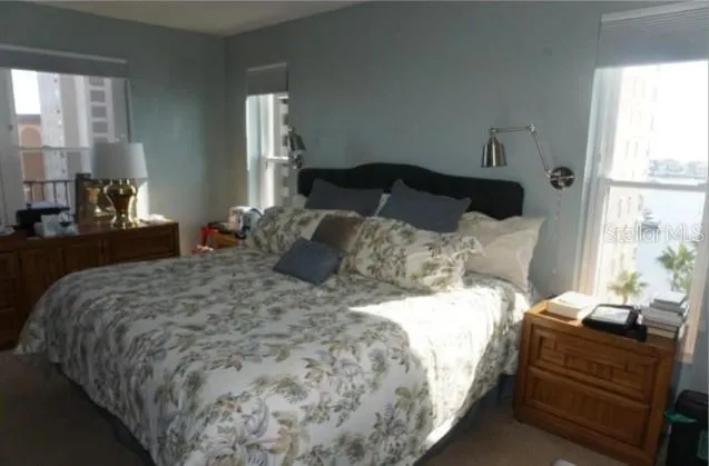 5220 BRITTANY #901, #901