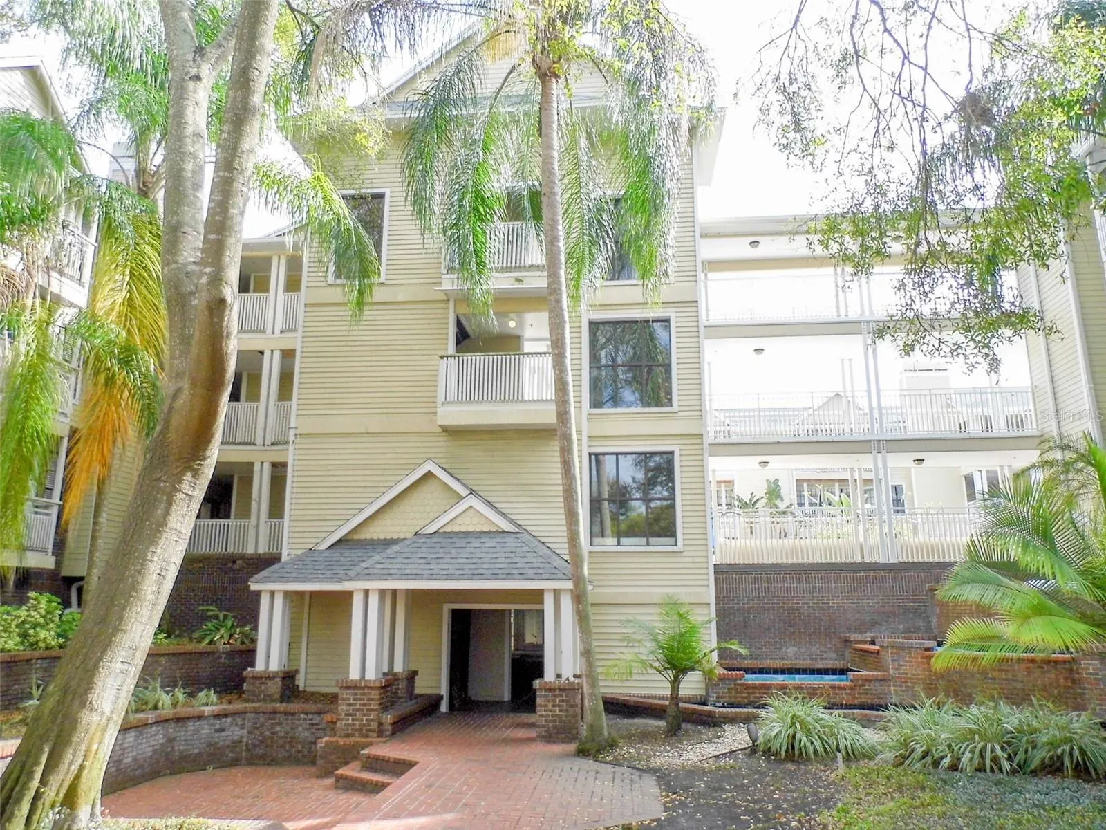 1000 W HORATIO ST #324, #324