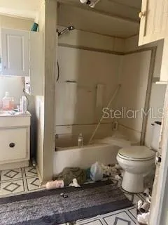 711 OAKLAND HEIGHTS AVE