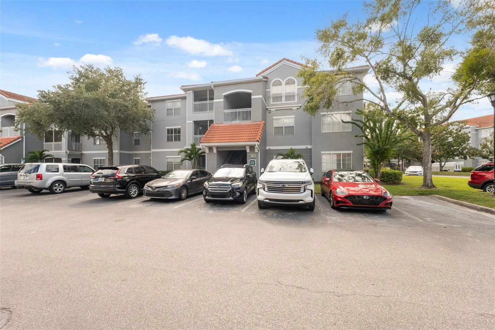 18001 RICHMOND PLACE DR #215, #215
