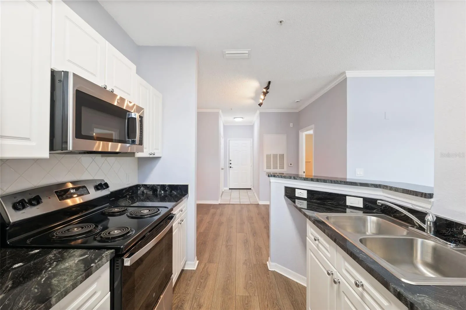 18001 RICHMOND PLACE DR #215, #215
