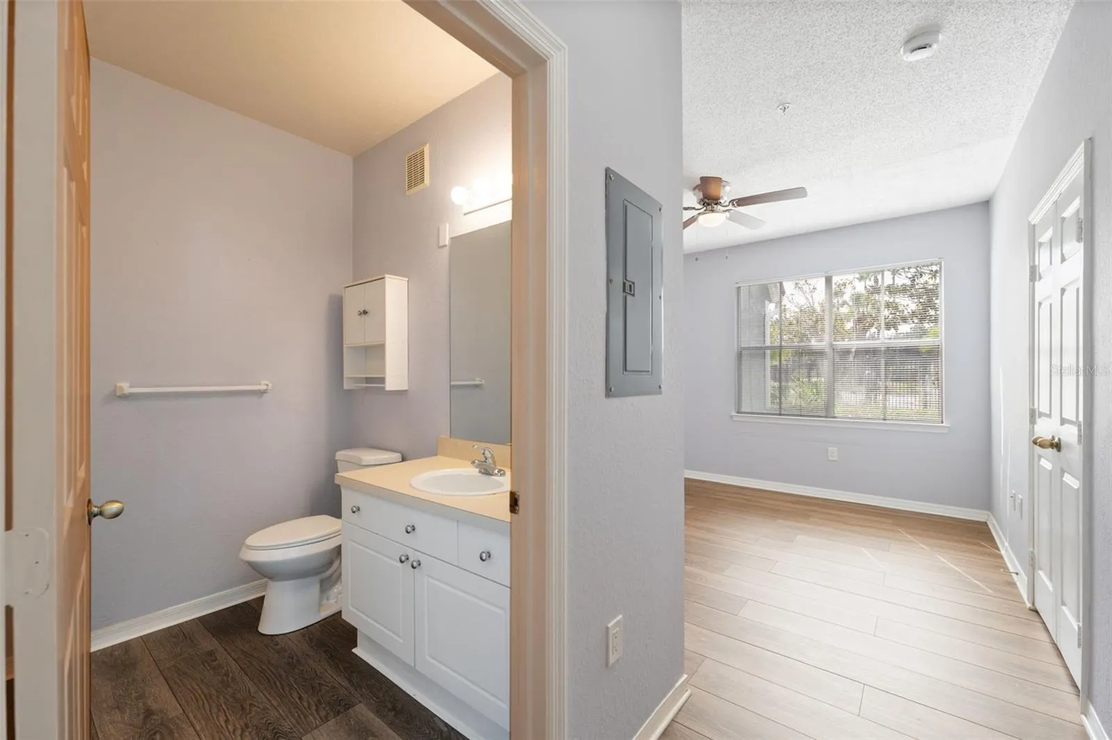18001 RICHMOND PLACE DR #215, #215