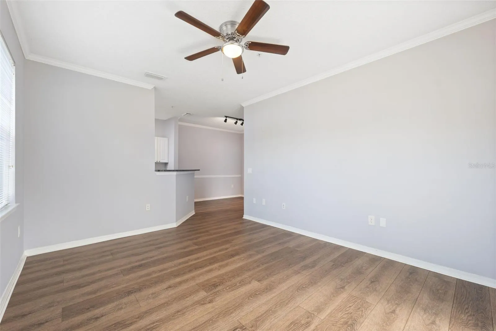 18001 RICHMOND PLACE DR #215, #215