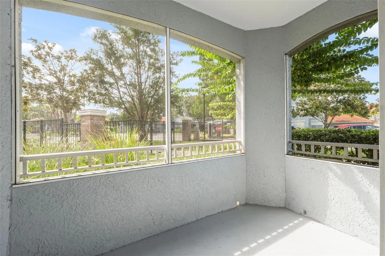 18001 RICHMOND PLACE DR #215, #215