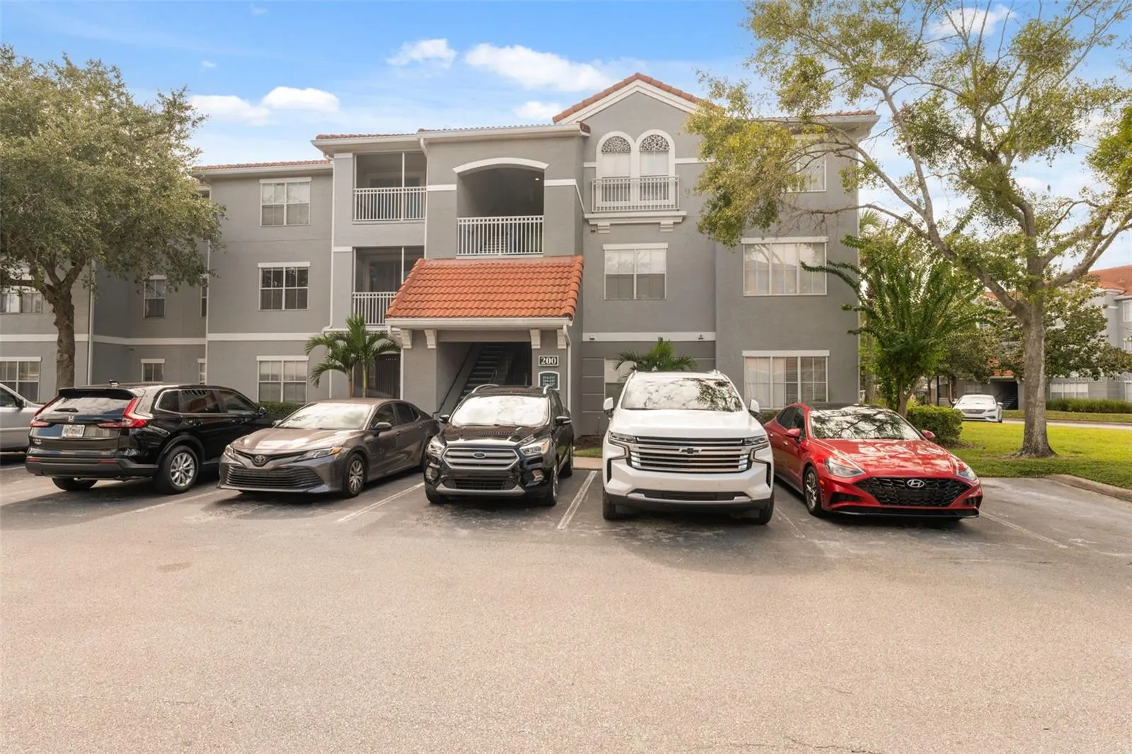 18001 RICHMOND PLACE DR #215, #215