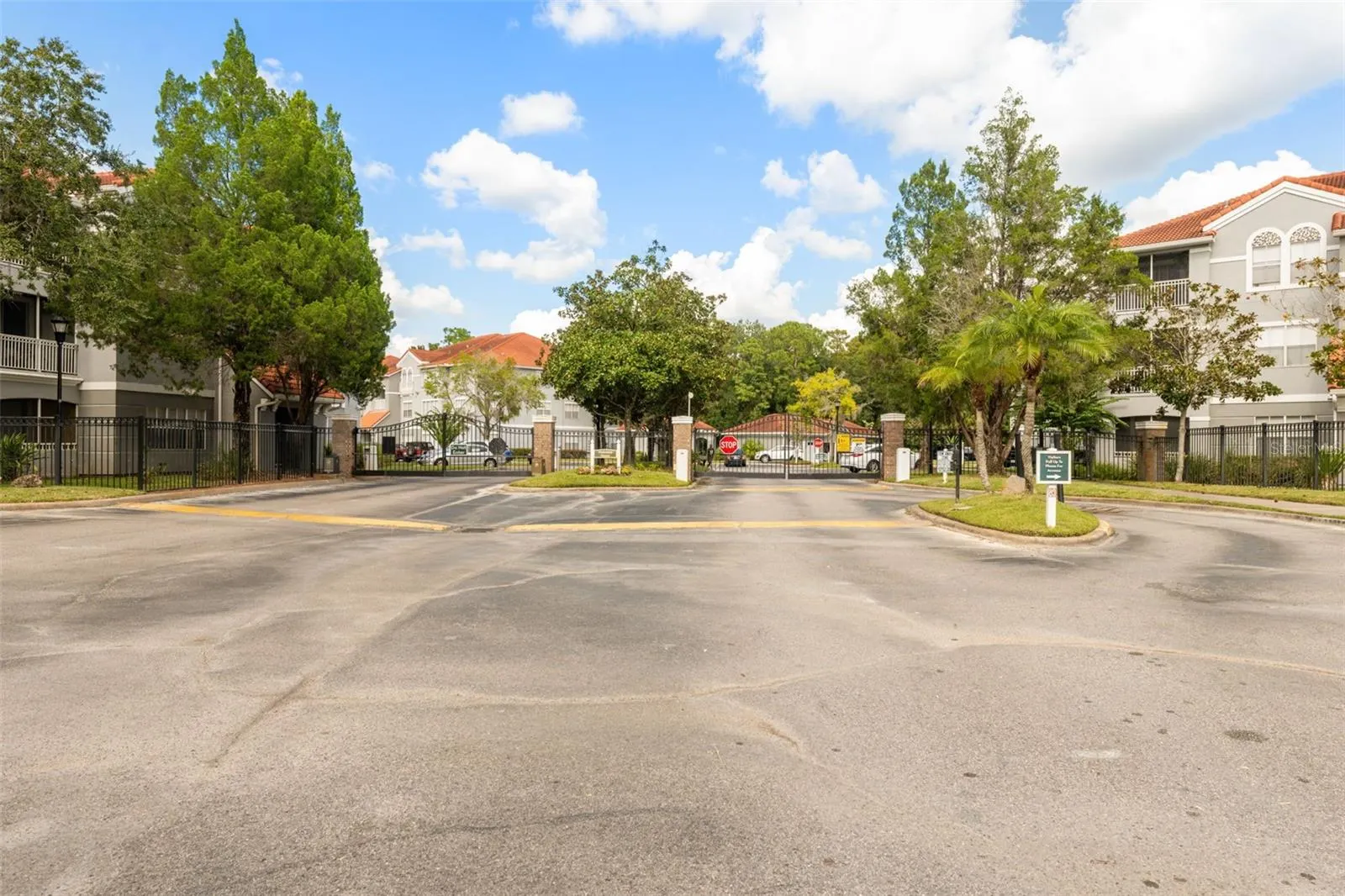 18001 RICHMOND PLACE DR #215, #215