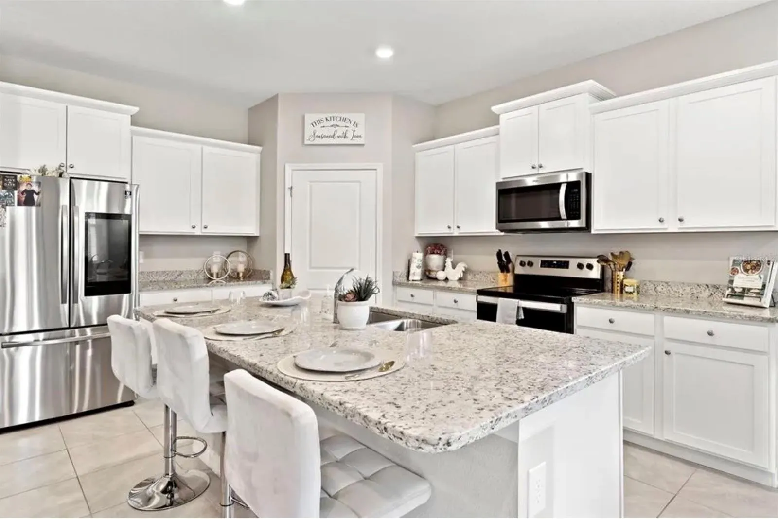 13337 WATERLEAF GARDEN CIR