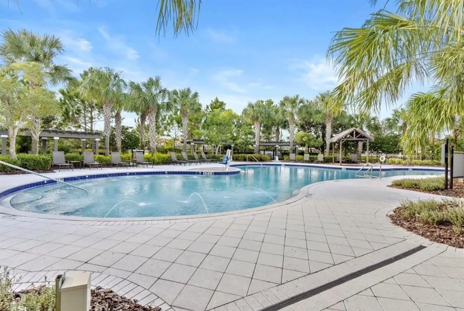 13337 WATERLEAF GARDEN CIR