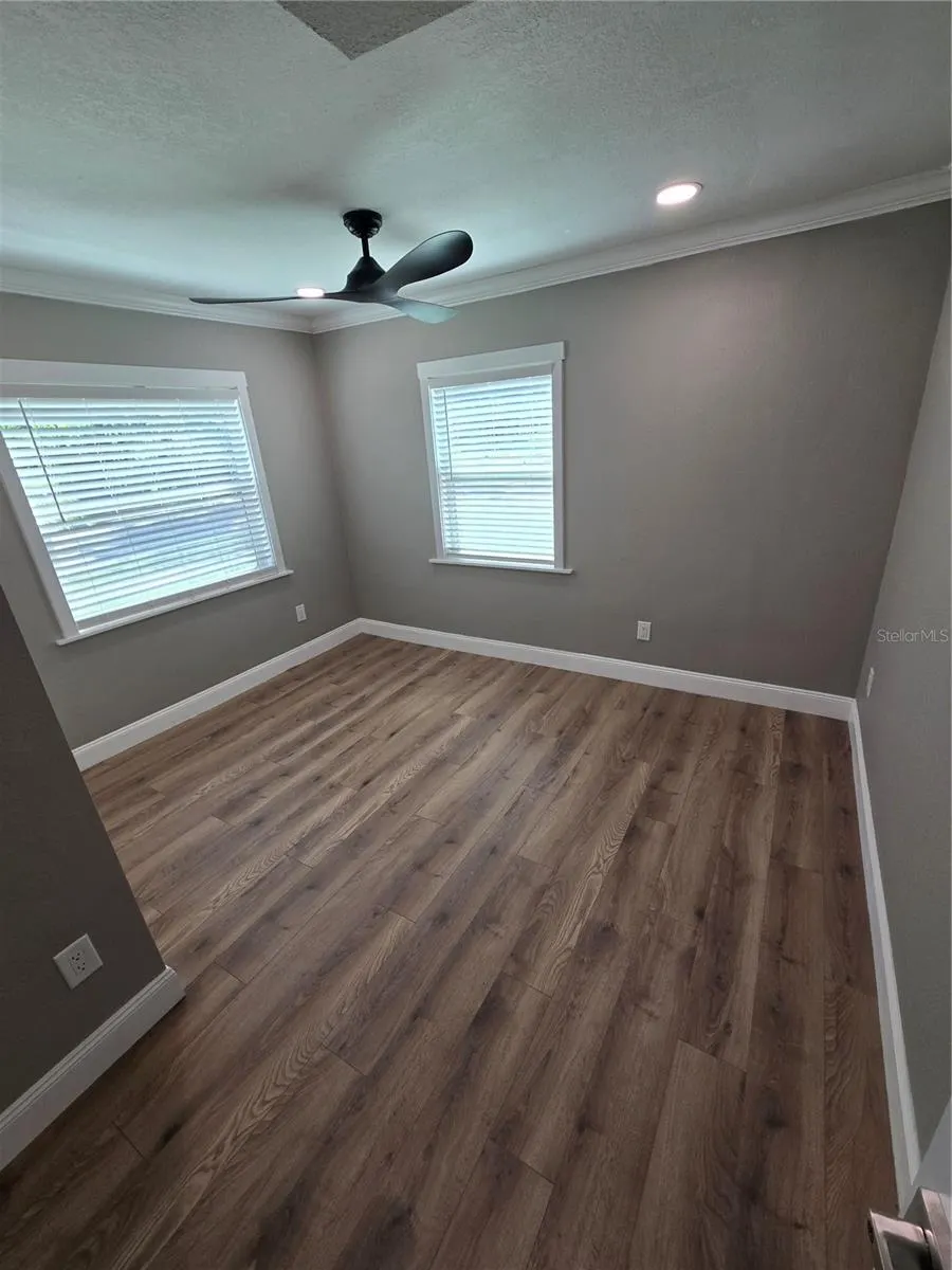 101 W LEMON ST #4, #4