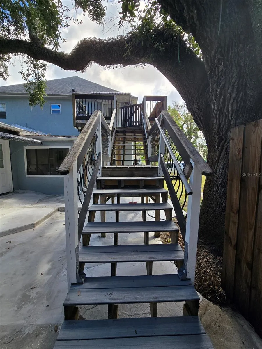 101 W LEMON ST #4, #4