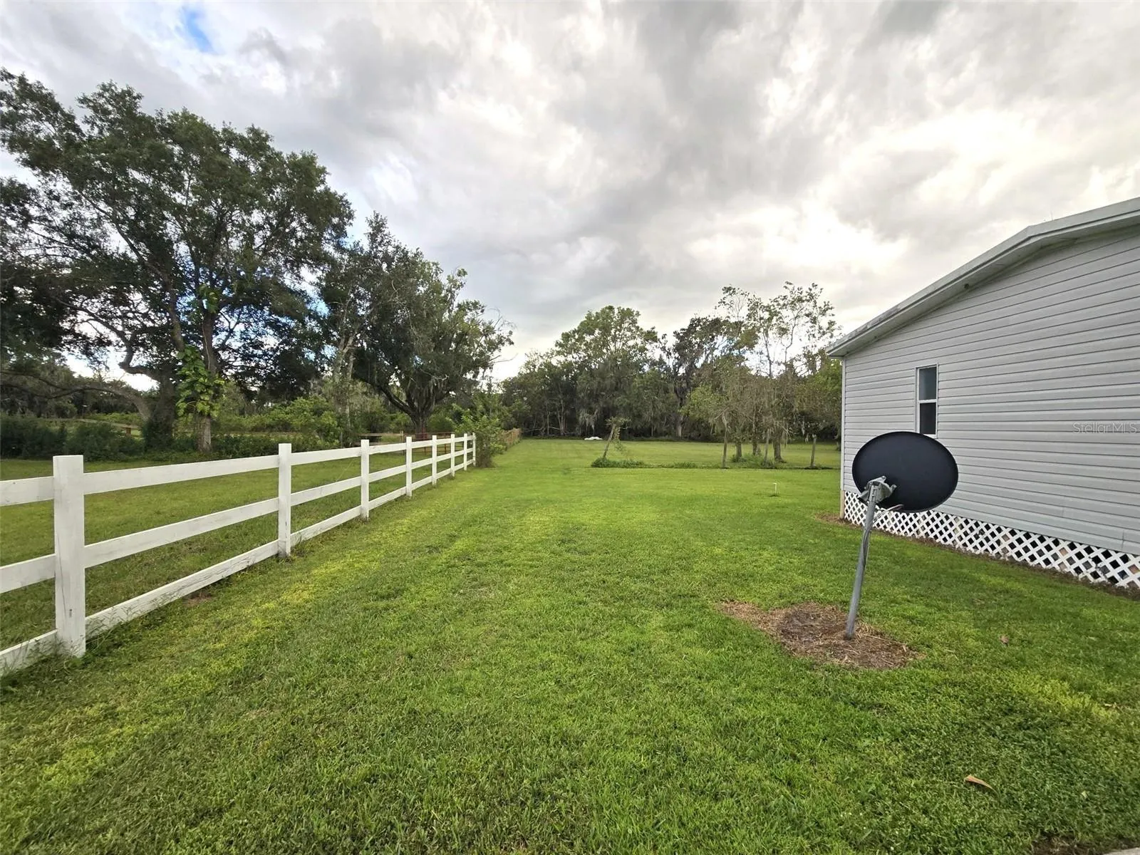 3301 MEDULLA RD