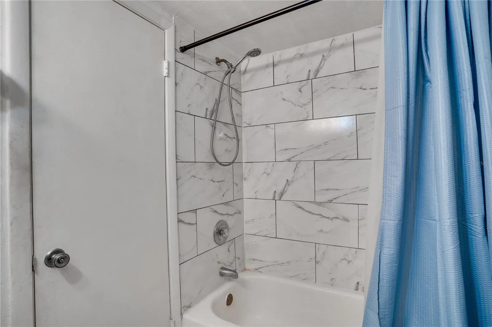 6338 NEWTOWN CIR #38A6, #38A6