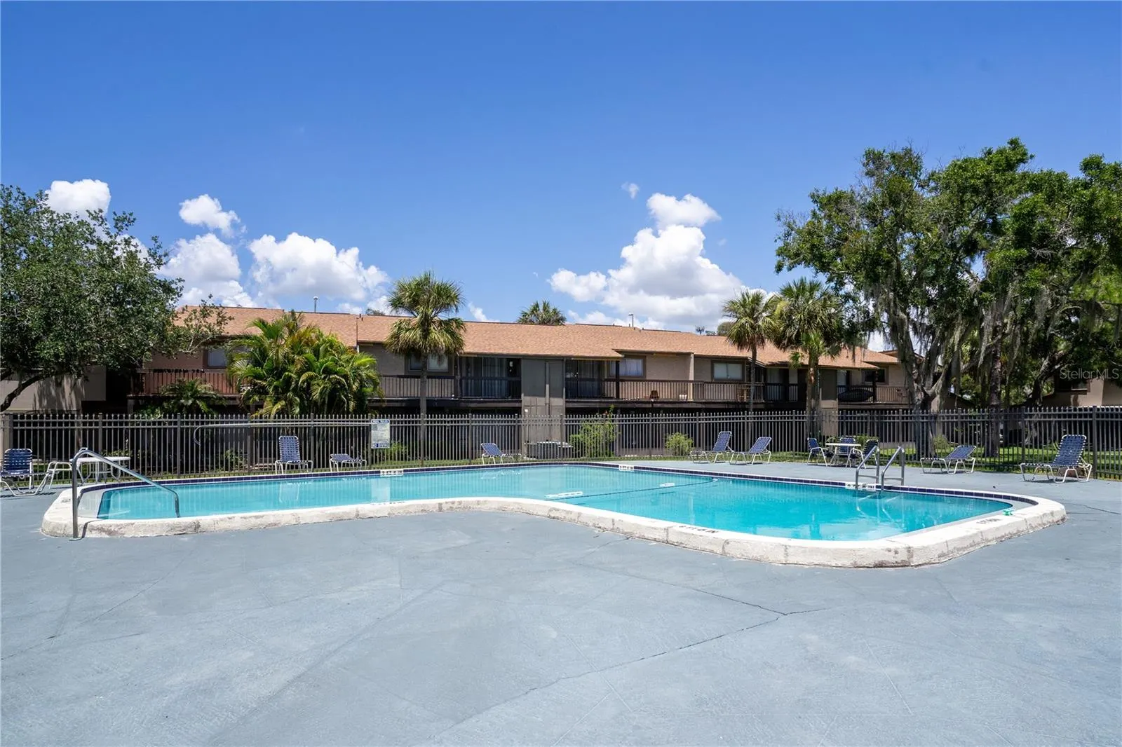 6338 NEWTOWN CIR #38A6, #38A6