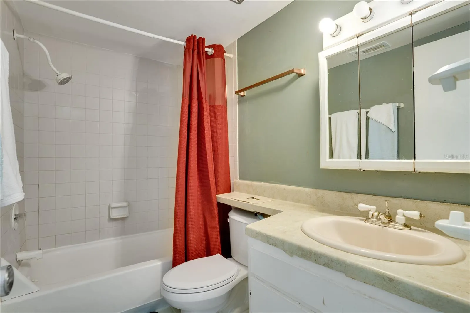 6338 NEWTOWN CIR #38A6, #38A6