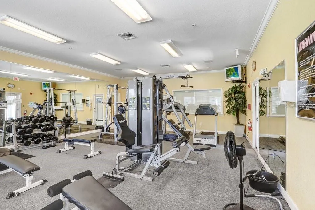 5560 ROSEHILL RD #201, #201