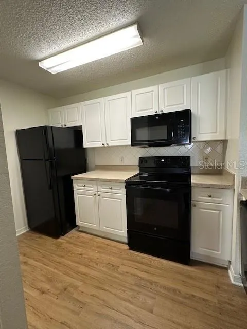 18001 RICHMOND PLACE DR #327, #327