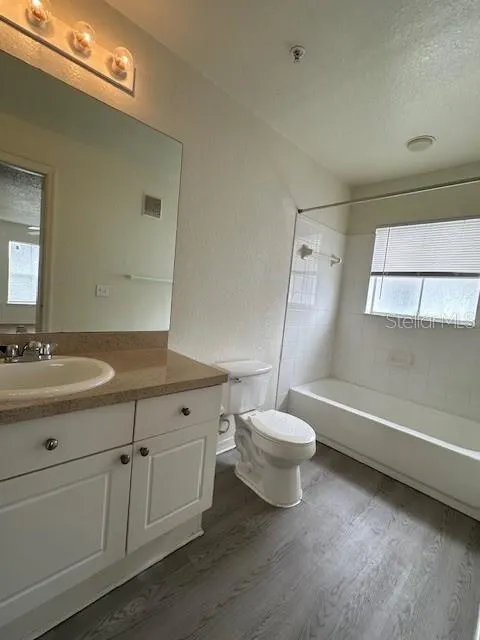 18001 RICHMOND PLACE DR #327, #327
