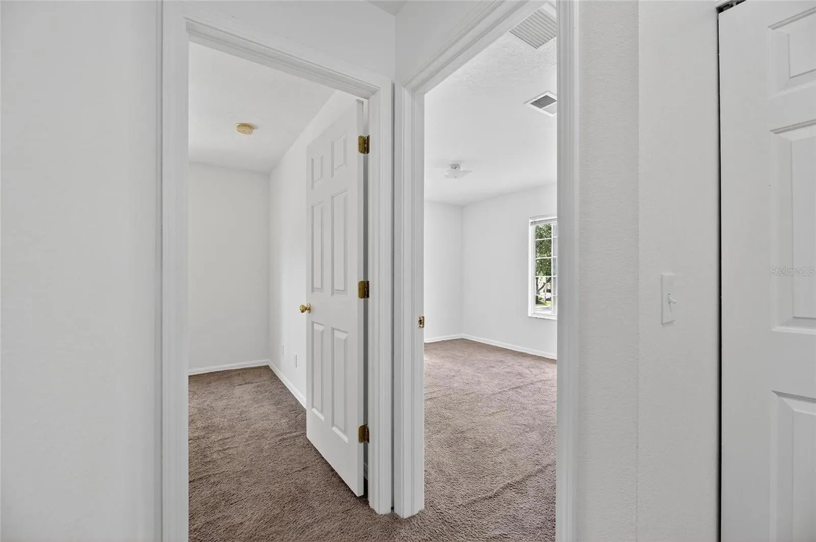 10737 KEYS GATE DR