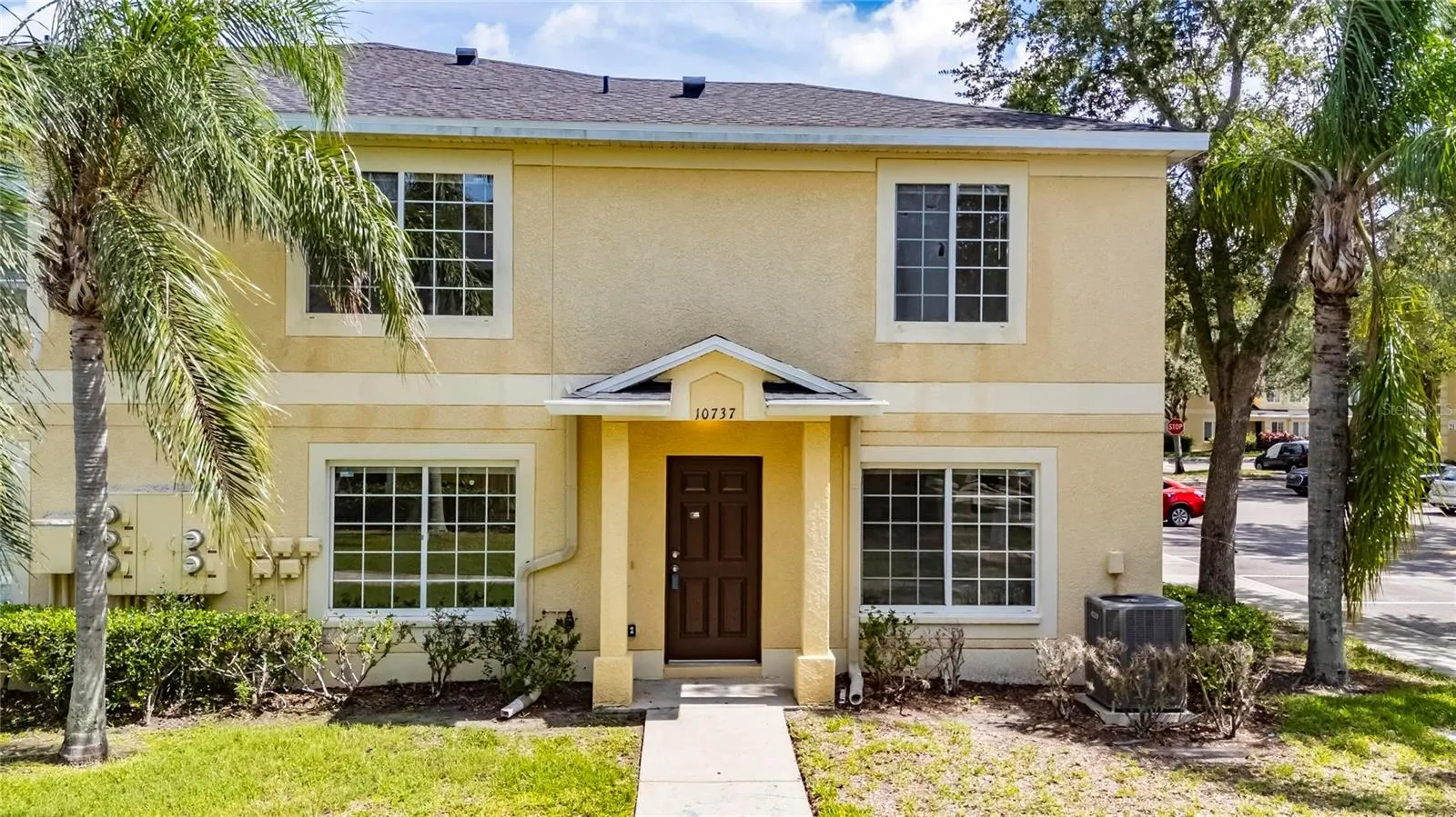 10737 KEYS GATE DR