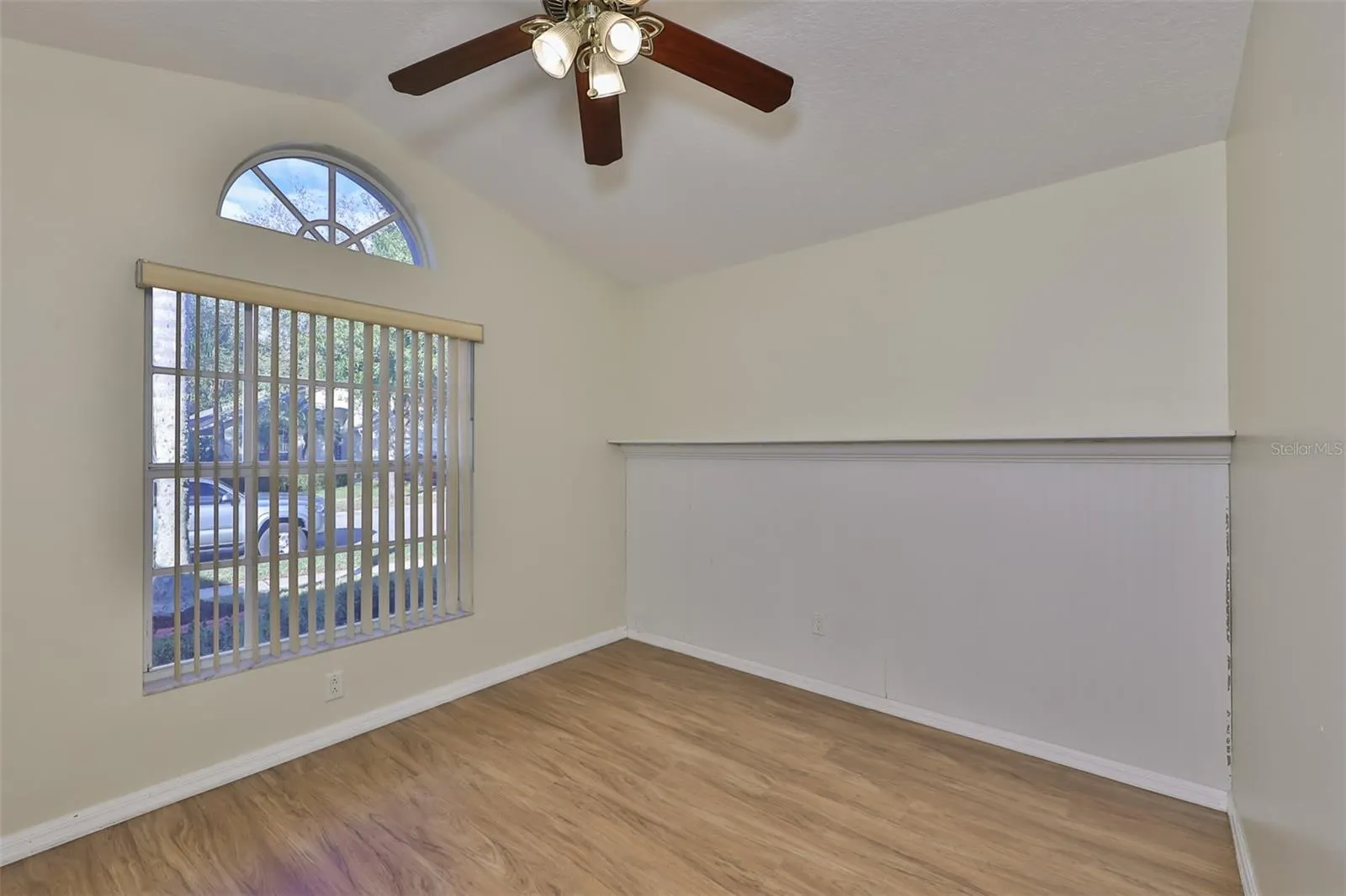 18903 GERANIUM PL