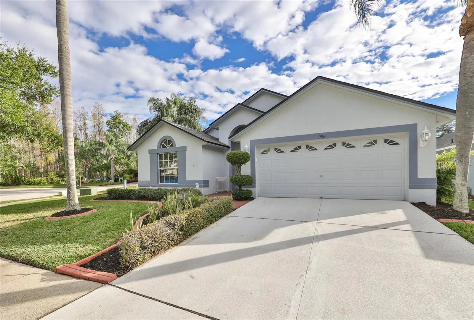 18903 GERANIUM PL