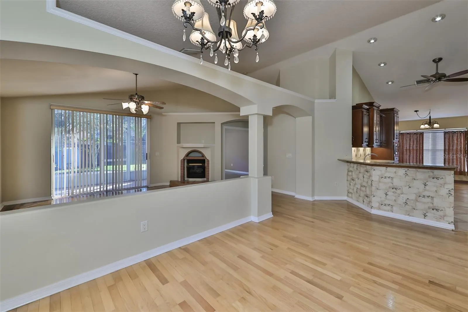 18903 GERANIUM PL