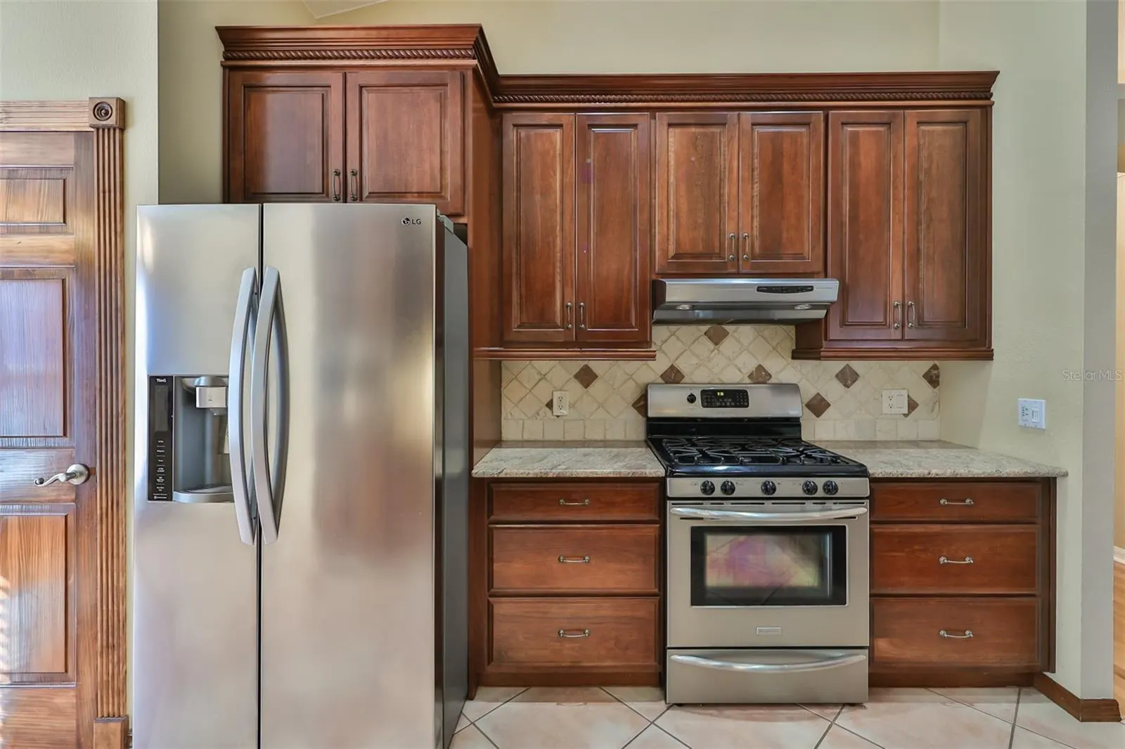18903 GERANIUM PL