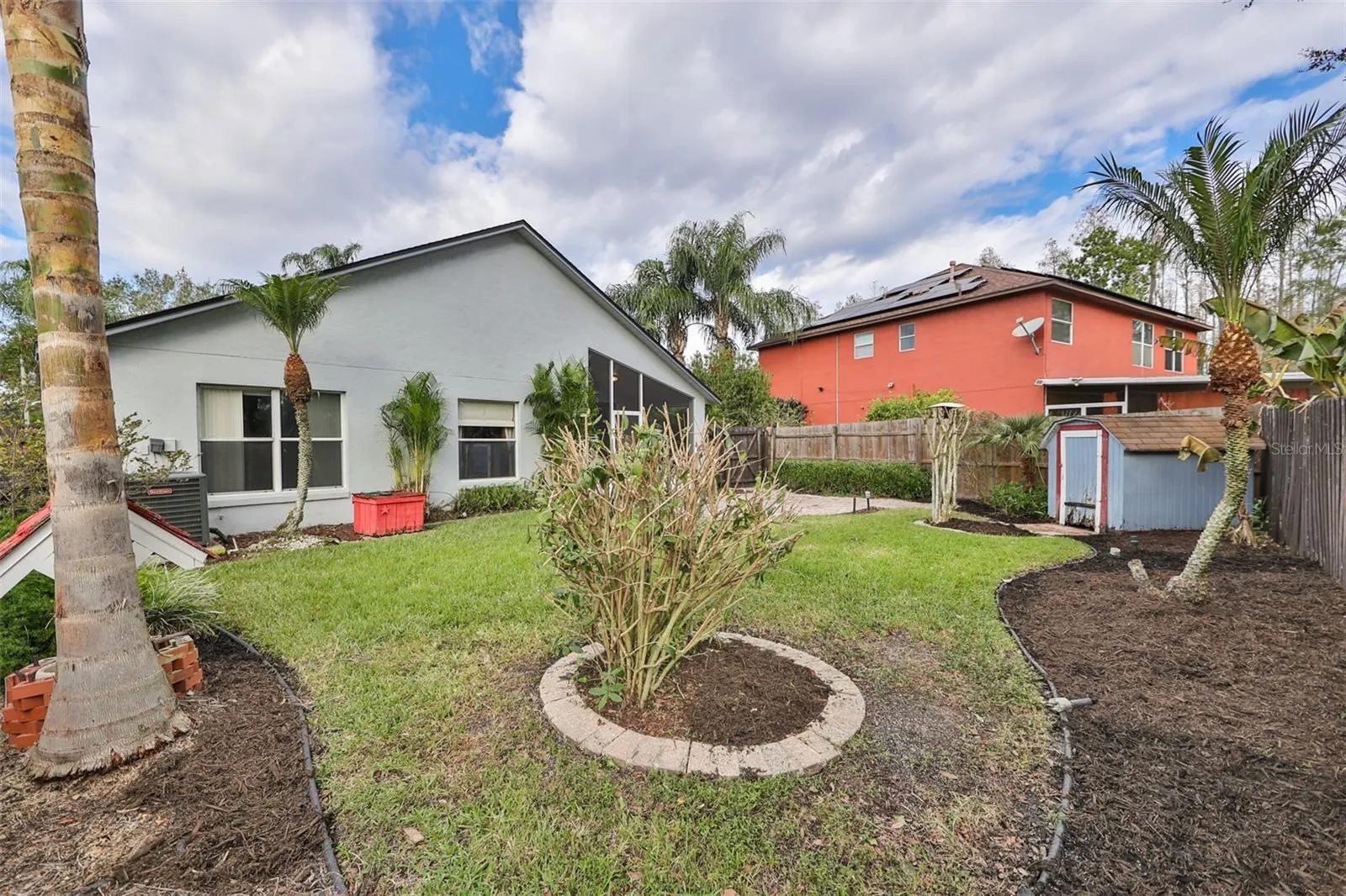 18903 GERANIUM PL