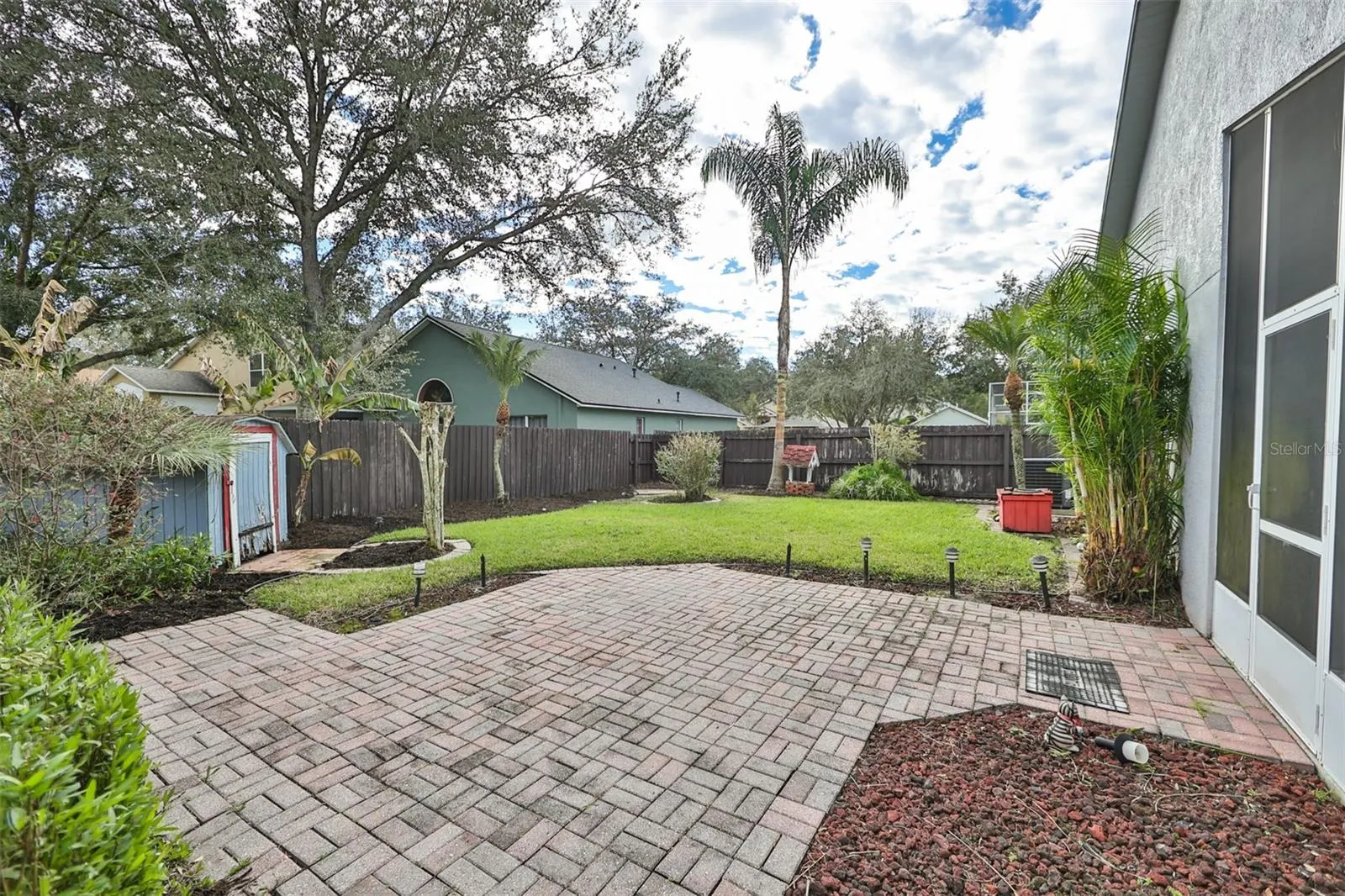 18903 GERANIUM PL