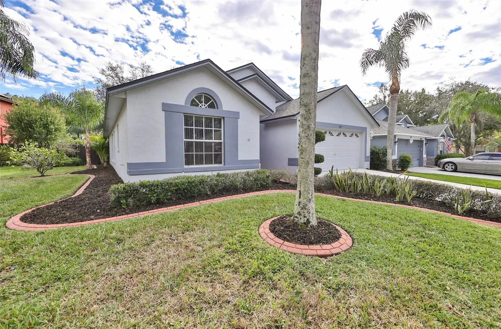 18903 GERANIUM PL