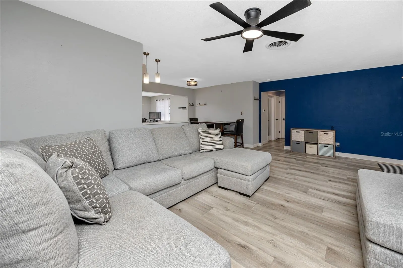 1271 EDENVILLE AVE