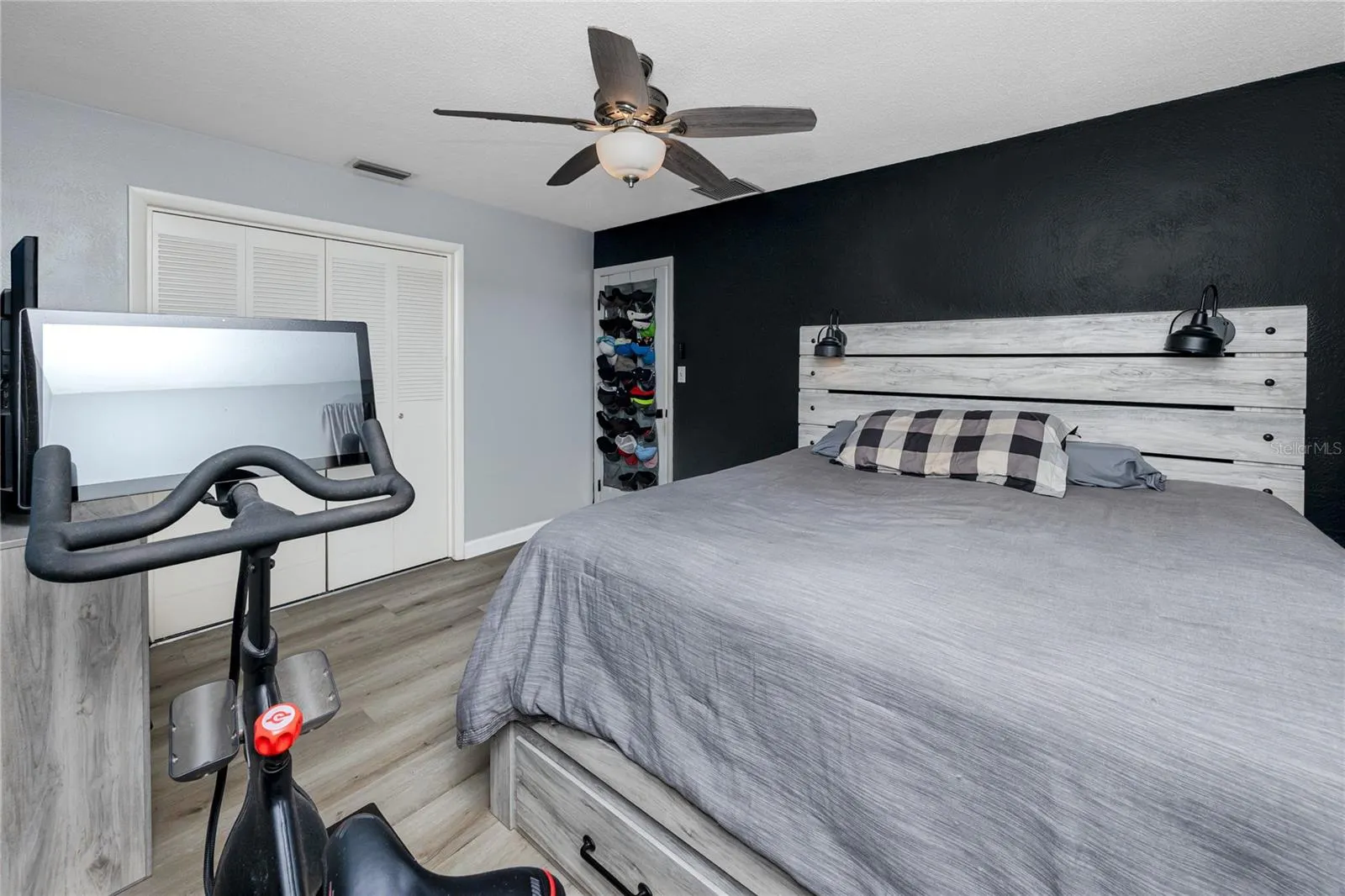 1271 EDENVILLE AVE
