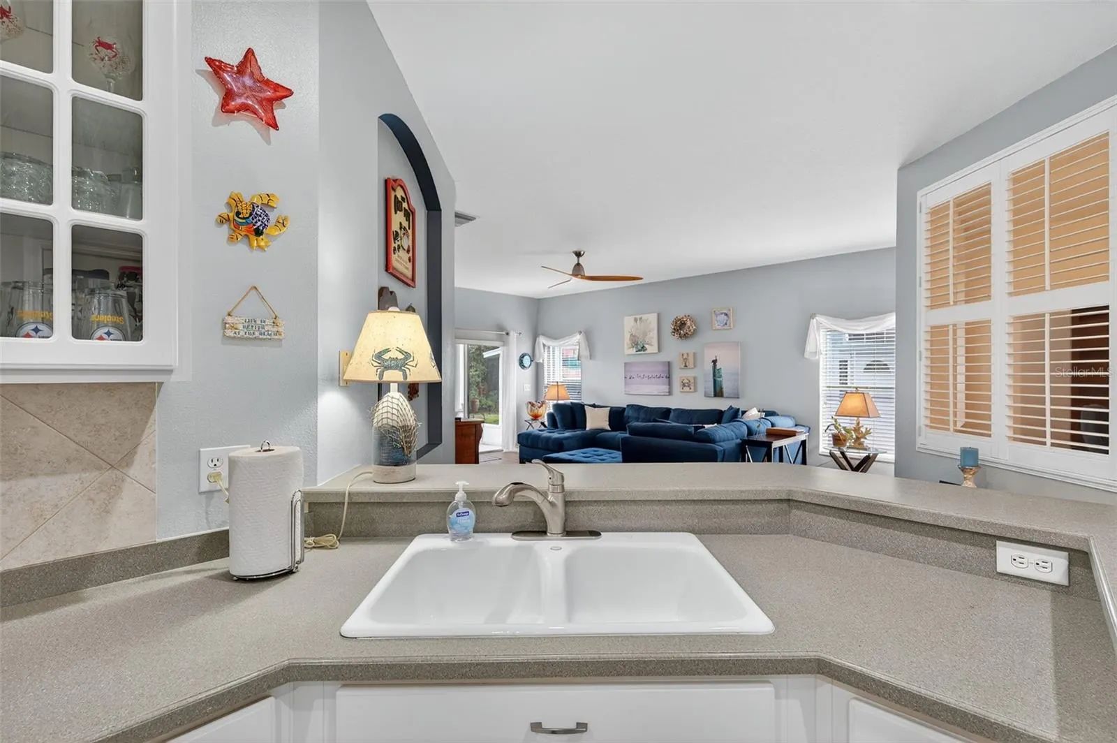 10123 MOWRY LN